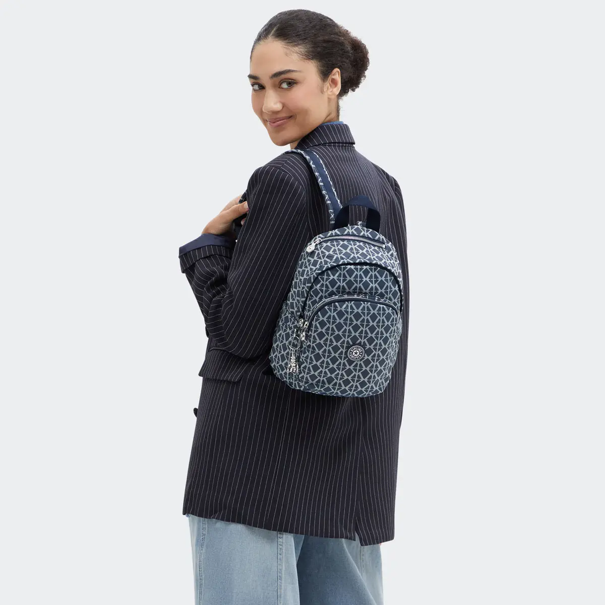 KPKI80358DM_9 DELIA MINI Navy Sign Jq