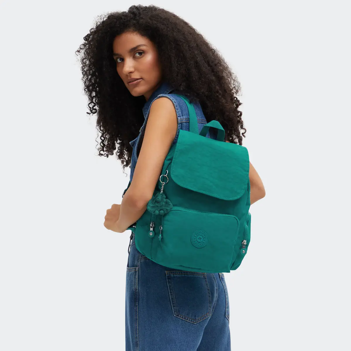 KPKI35239NY_9 CITY ZIP S Outspoken Green